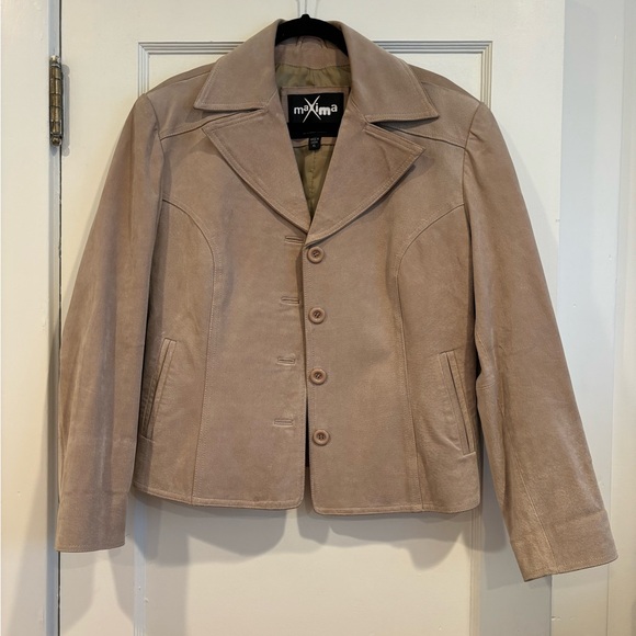 Maxima Jackets & Blazers - EUC Vintage Maxima Wilson’s Leather cream jacket XL fits nice oversized M to L
